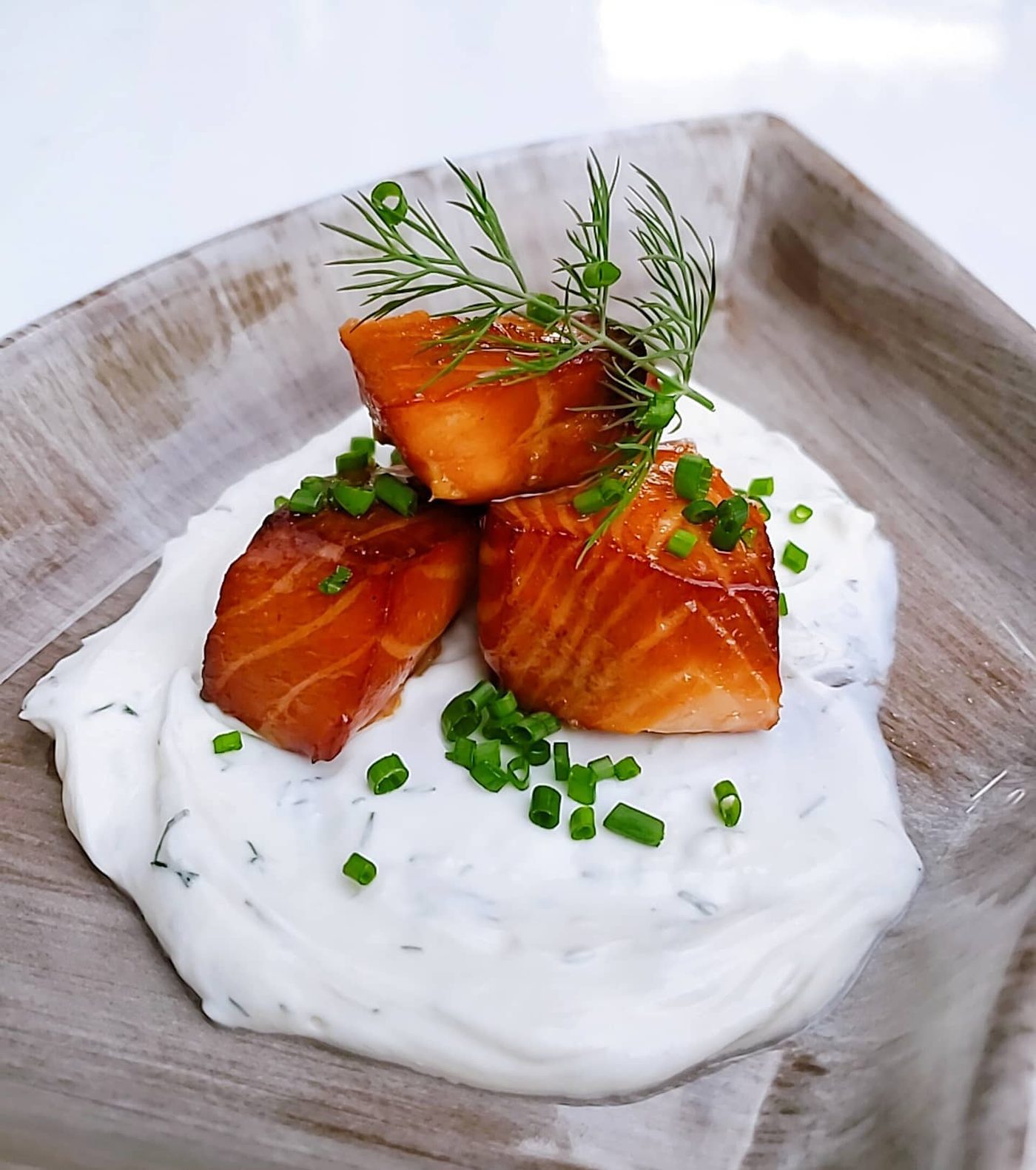 Bonbons de saumon érable et bourbon au fumoir